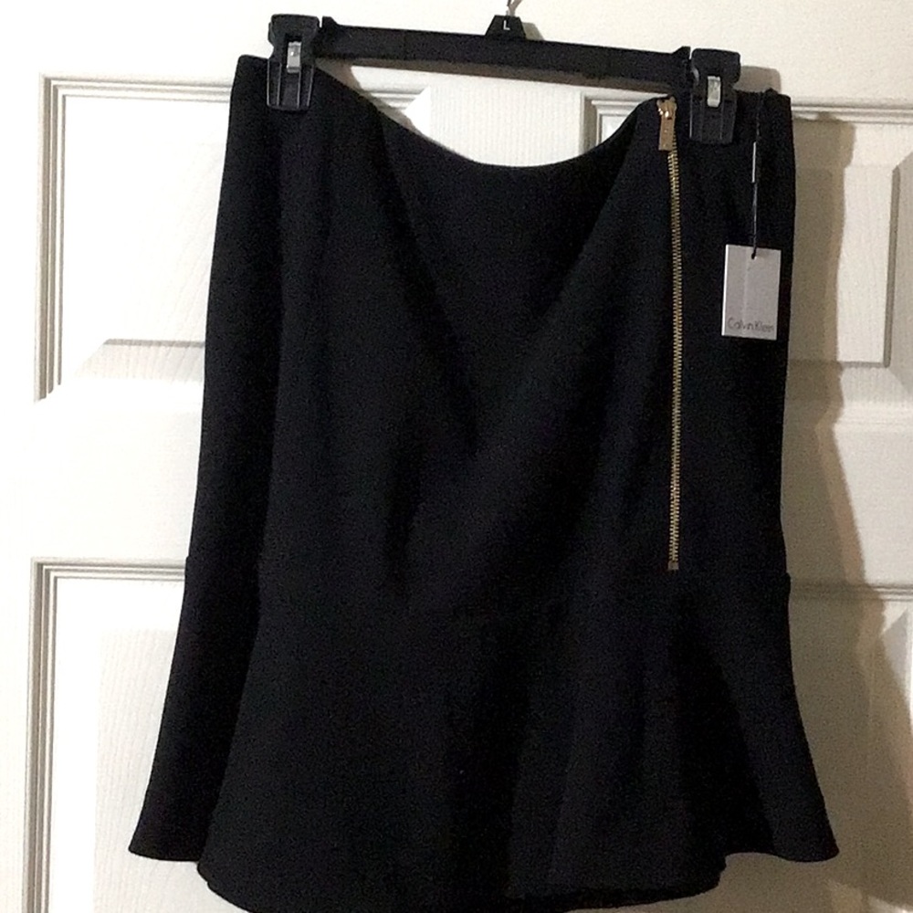 NWT Calvin Klein skirt size 10